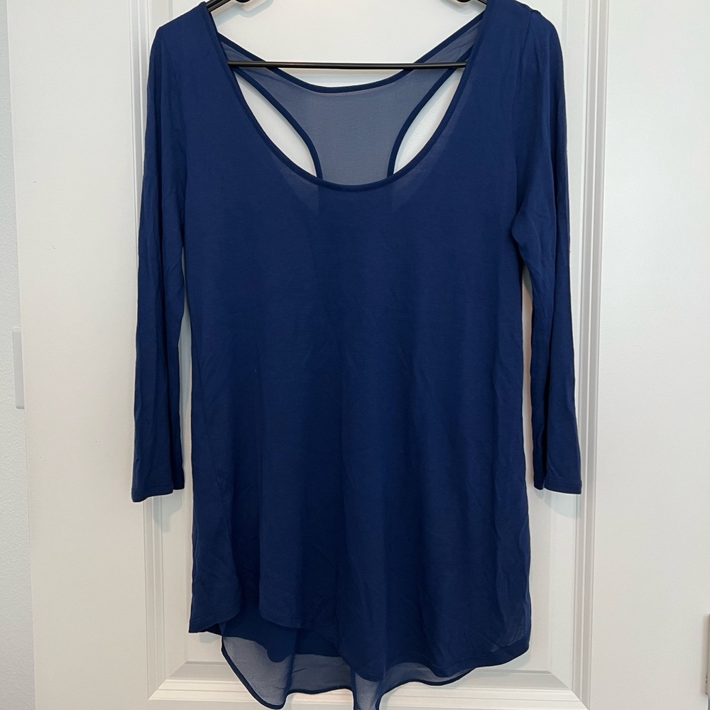 Blue thin casual top